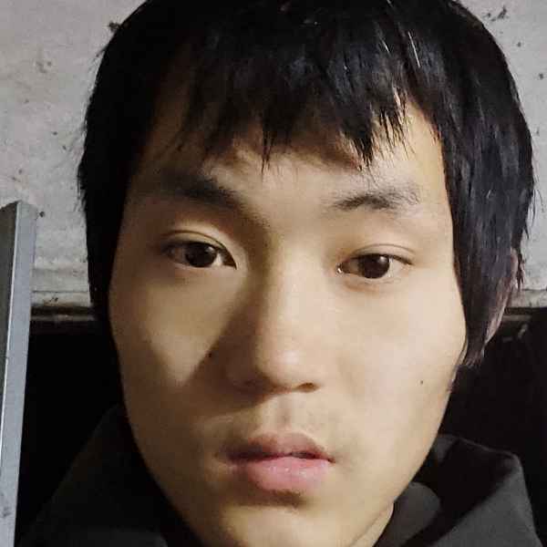 安徽34岁单身帅哥真诚找对象-喀什征婚相亲网