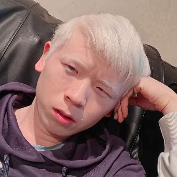 贵州31岁单身帅哥真诚找对象-喀什征婚相亲网
