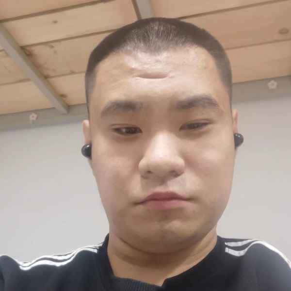 山东24岁单身帅哥真诚找对象-喀什征婚相亲网