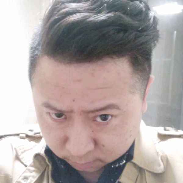 江苏37岁单身帅哥真诚找对象-喀什征婚相亲网