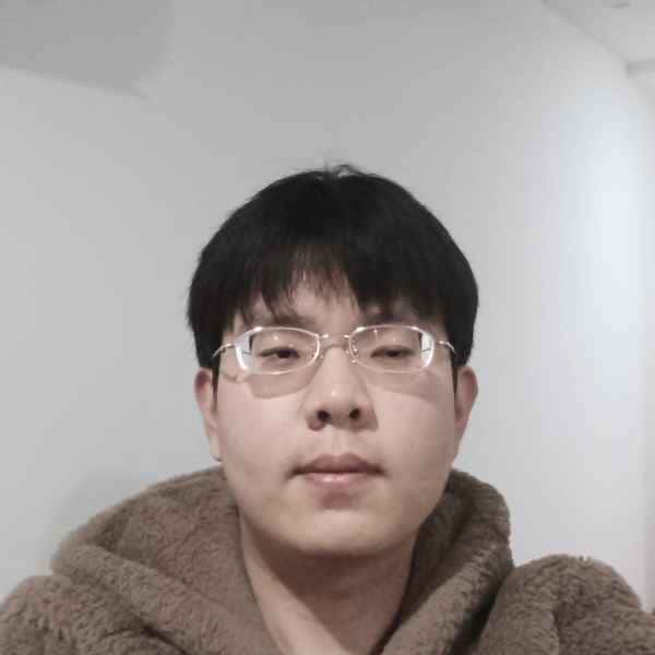 江苏22岁单身帅哥真诚找对象-喀什征婚相亲网