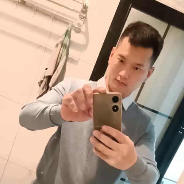 河南31岁单身帅哥真诚找对象-喀什征婚相亲网
