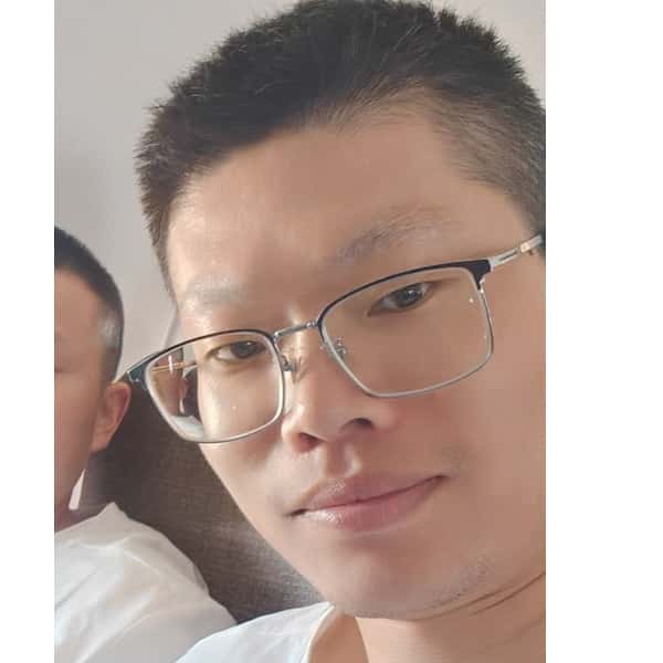 江苏37岁单身帅哥真诚找对象-喀什征婚相亲网