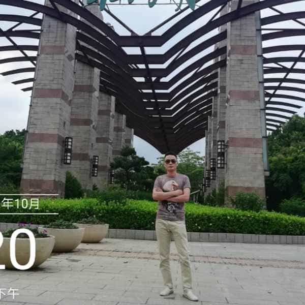 40岁岁四川单身帅哥 - 喀什吉缘网