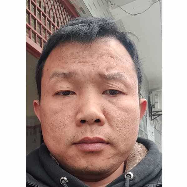 37岁岁陕西单身帅哥 - 喀什吉缘网