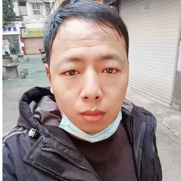 35岁岁四川单身帅哥 - 喀什吉缘网