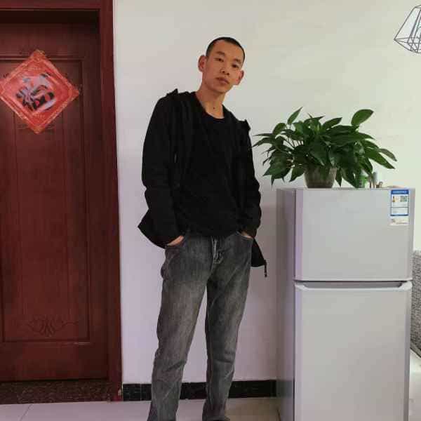 32岁岁陕西单身帅哥 - 喀什吉缘网