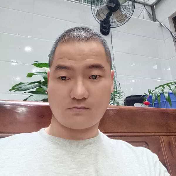 37岁岁福建单身帅哥 - 喀什吉缘网