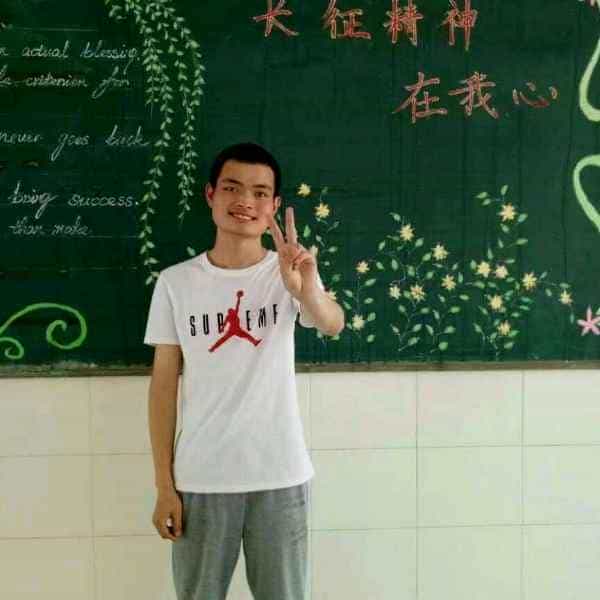 25岁岁安徽单身帅哥 - 喀什吉缘网