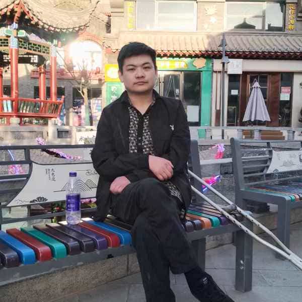 35岁岁甘肃单身帅哥 - 喀什吉缘网