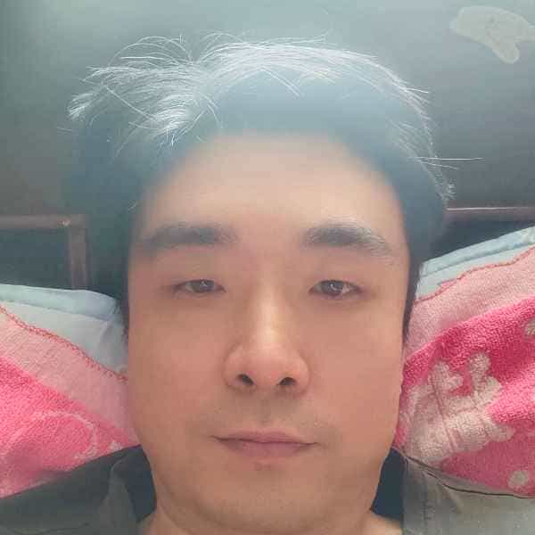 43岁岁河南单身帅哥 - 喀什吉缘网