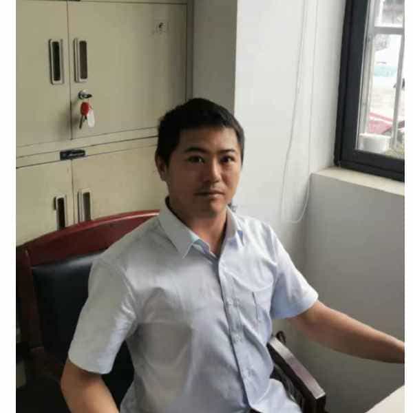 35岁岁河南单身帅哥 - 喀什吉缘网