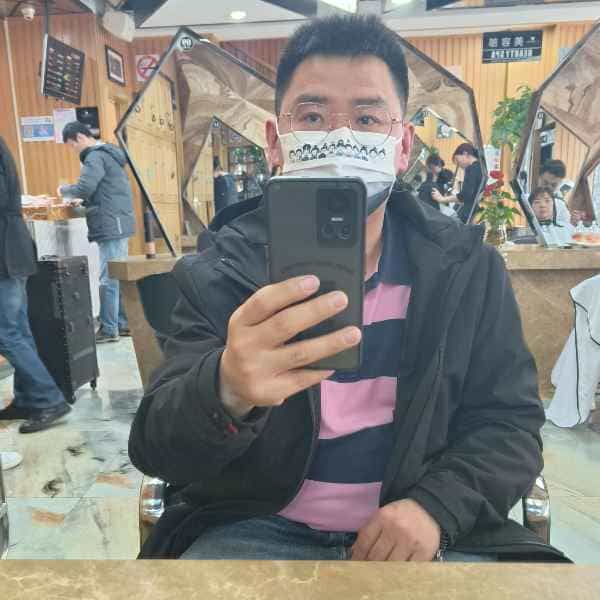 37岁岁上海单身帅哥 - 喀什吉缘网
