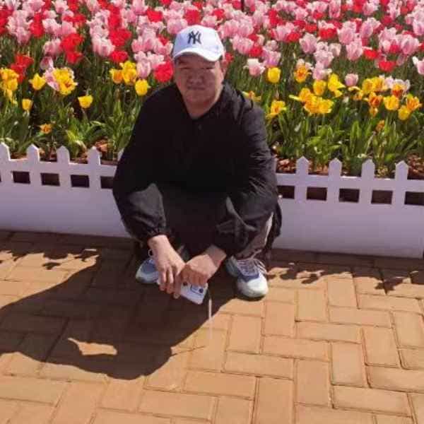 30岁岁云南单身帅哥 - 喀什吉缘网