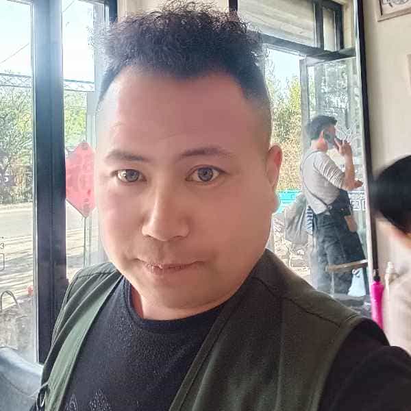 35岁岁山东单身帅哥 - 喀什吉缘网