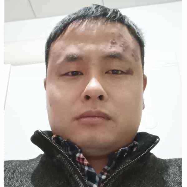 35岁岁河北单身帅哥 - 喀什吉缘网