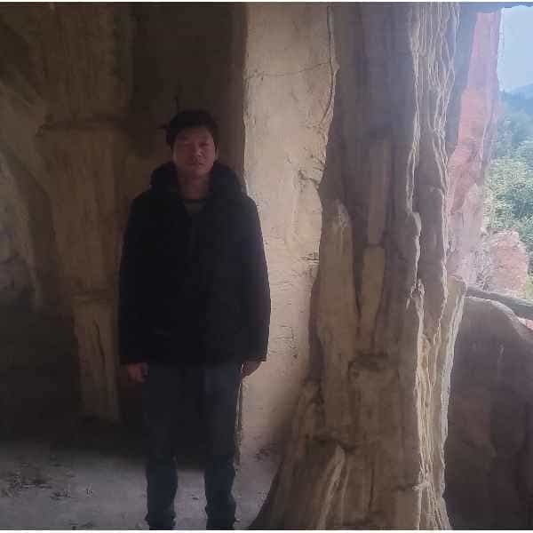 36岁岁湖北单身帅哥 - 喀什吉缘网