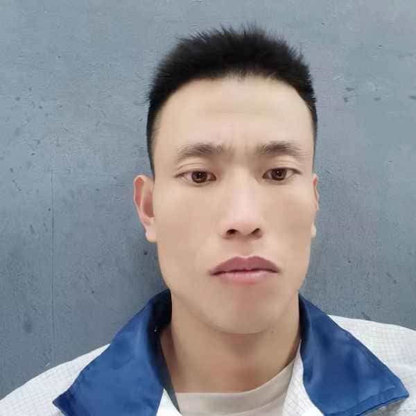 35岁岁河南单身帅哥 - 喀什吉缘网