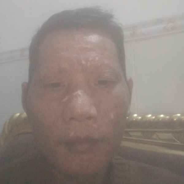 33岁岁广西单身帅哥 - 喀什吉缘网