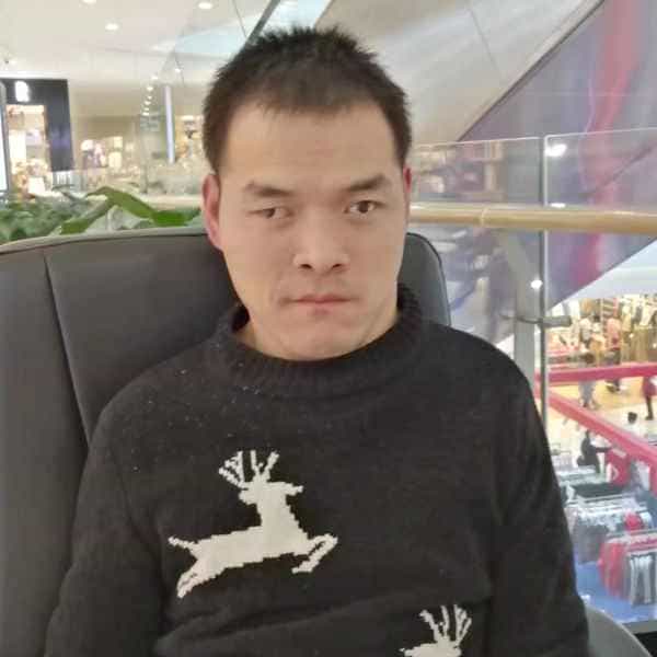 41岁岁陕西单身帅哥 - 喀什吉缘网