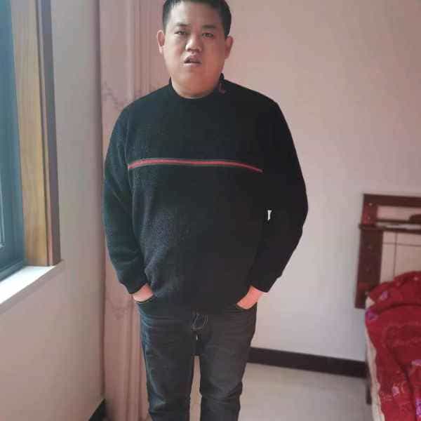 33岁岁重庆单身帅哥 - 喀什吉缘网