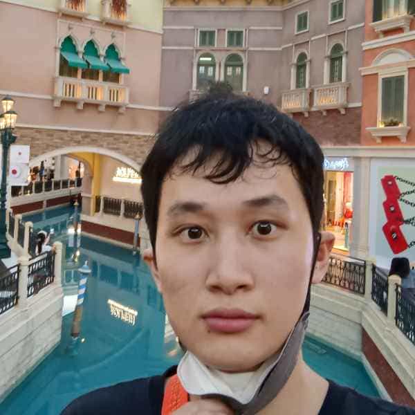 35岁岁广东单身帅哥 - 喀什吉缘网