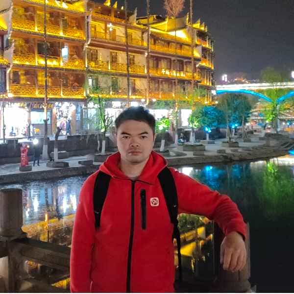 39岁岁广东单身帅哥 - 喀什吉缘网