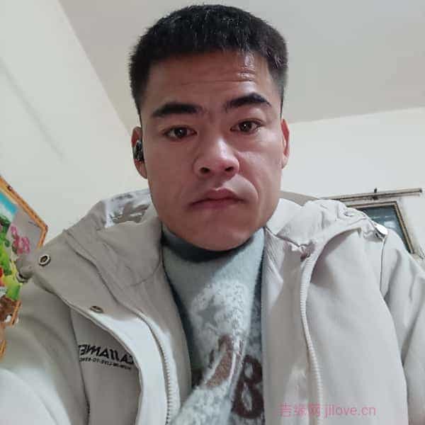 36岁岁陕西单身帅哥 - 喀什吉缘网