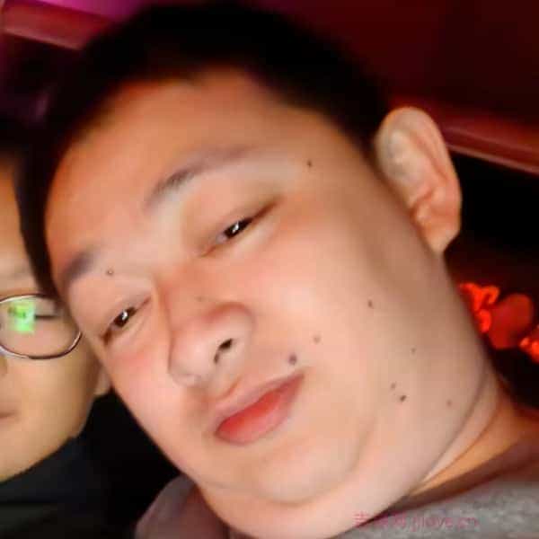 39岁岁辽宁单身帅哥 - 喀什吉缘网